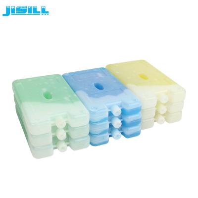 China Las bolsas de hielo frescas del bolso del refrigerador del bloque de hielo de los refrigeradores con el gel de enfriamiento interno en venta