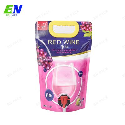 China Tasche Aluminiumfolie-Nahrungsmitteldem grad in der Kasten-Versorgungs-1.5L bauscht sich in Kasten-Wein-zugeführtem Weinbeutel mit Ventil zu verkaufen