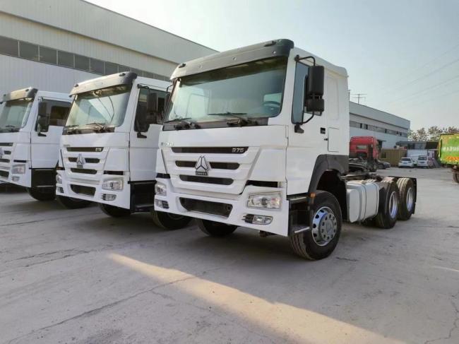 HOWO Sinotuck 6*4 Tractor Truck White Color