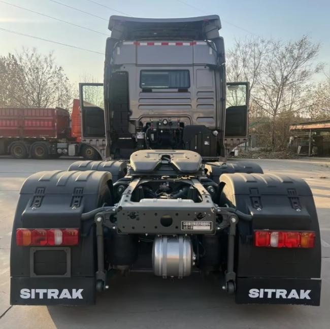 Sinotruk Sitrak C7h Tractor Truck Head Brand New 6*4 Tractor Trucks 480HP 500HP EUR 5 10wheel 10 16 Heavy Truck 3 Axles Manual