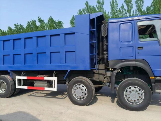 12 Wheels blue Right-Hand Drive Sinotruk HOWO 8*4 Dump Truck Secondhand Truck
