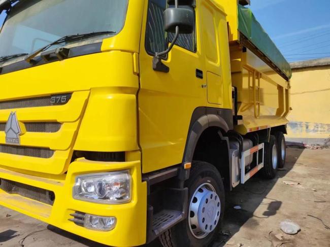 Sinotruck HOWO 6*4 10 Wheels Dump Truck with U-Type Packing Box in Different Color