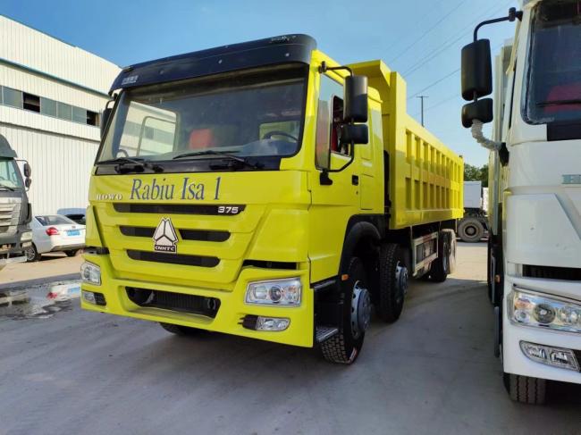 Sinotruk HOWO 8*4 Yellow Dump Truck with Weichai Engine Secondhand Truck 12 Wheels