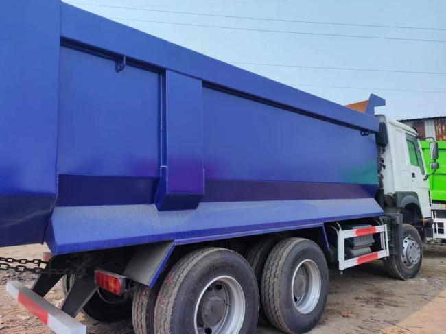 Good Condition 375HP HOWO 6X4 Tippers Truck 25t Heavy Duty Dump Truck