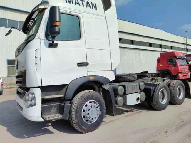 Sinotruk Howoa7 Tractor Truck Head Truck