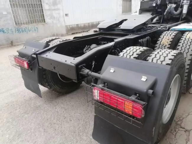 HOWO 6*4 371HP 375HP 420HP 40t 60t Euro 2 Used Truck Head Tractor Truck for Sale