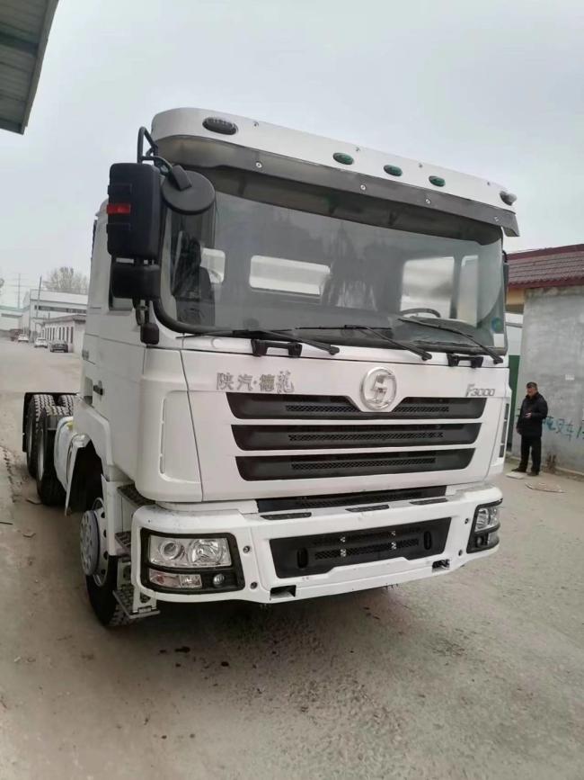 HOWO 6*4 371HP 375HP 420HP 40t 60t Euro 2 Used Truck Head Tractor Truck for Sale