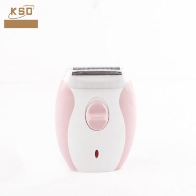 China Double Blade RECHARGEABLE Lady's Shaver Portable Mini Pocket Size 8h Charging Time for sale