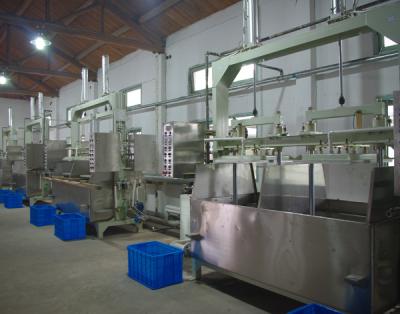 China Small  Pulp Semi Automatic Paper Dish Making Machine  80KW Reciprocating for sale