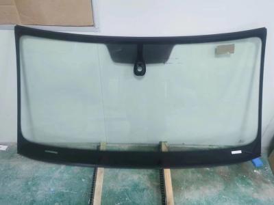 China Heat Resistant Volkswagen Windshield Glass , Noise Reduction Auto Safe Glass for sale