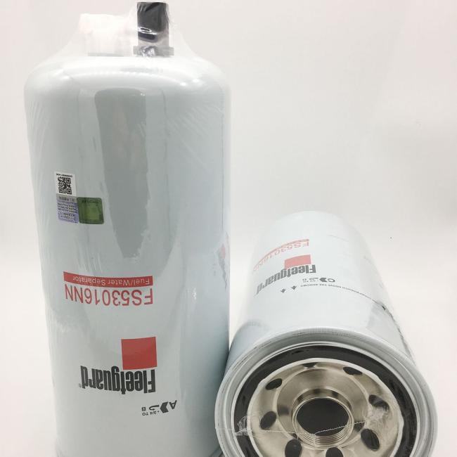 High Quality Diesel Engine Oil Filter Fs53016nn for Truck/Excavator