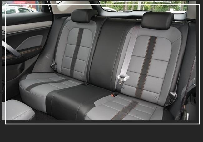 Gasoline Car From a Chinese Supplier, The Geely Binyue 2023 Gasoline Car, The New Geely Binyue 1.4t Manual Gold Ver