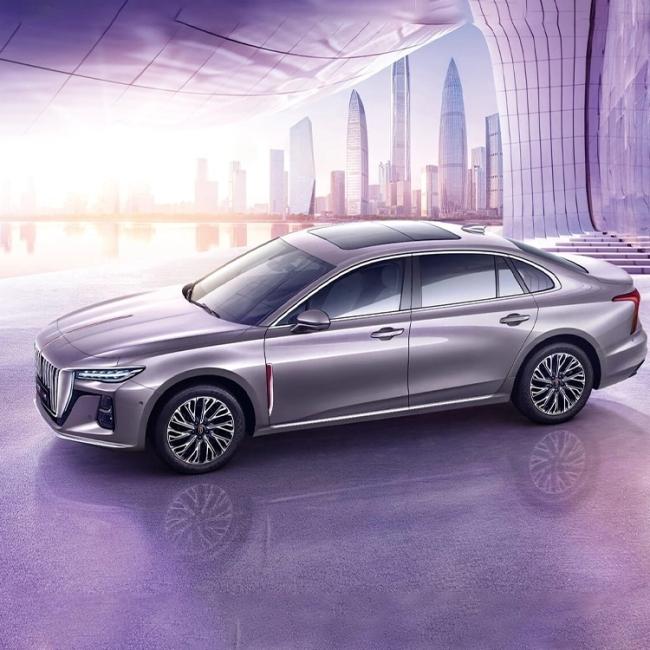 Gasoline Car Hongqi H5 2.0t 224 Horsepower High Performance Fwd Urban Commuting Cars