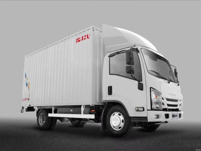 Isu Zu-Wing EV Deluxe Van Cheap Auto Vehicles EV Car New Energy Vehicles Electric Truck