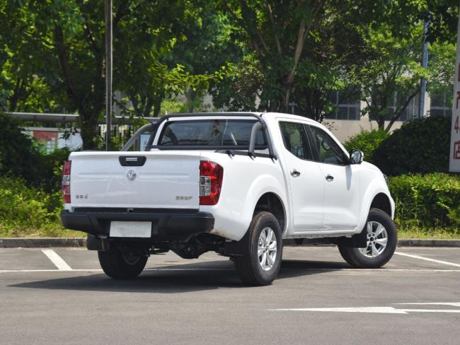 Dongfeng Rich 6 Double Cab Used Mini Pickup Truck Diesel 4X4 Whit Left Hand Drive