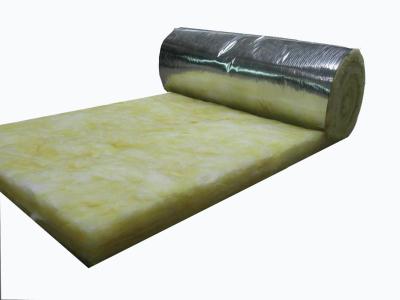 Chine Feutre de laine de verre de FSK pour l'enveloppe de conduit, isolation couvrante de fibre de verre à vendre