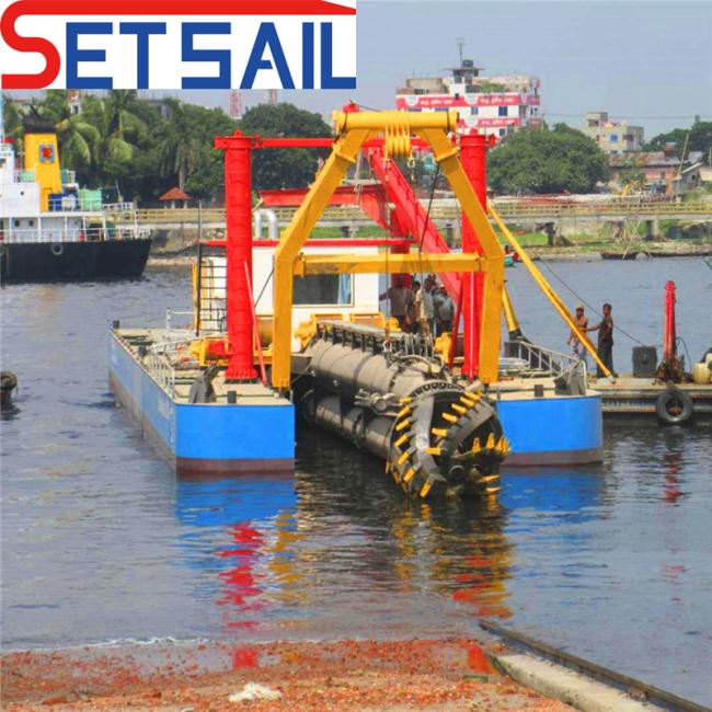 Hydraulic Diesel Engine Power Cutter Suction Dredger with Booster Station
