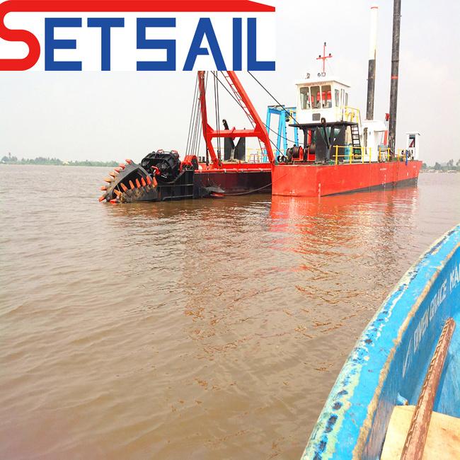 High Quality Hydraulic System Cutter Suction River Sand Dredger