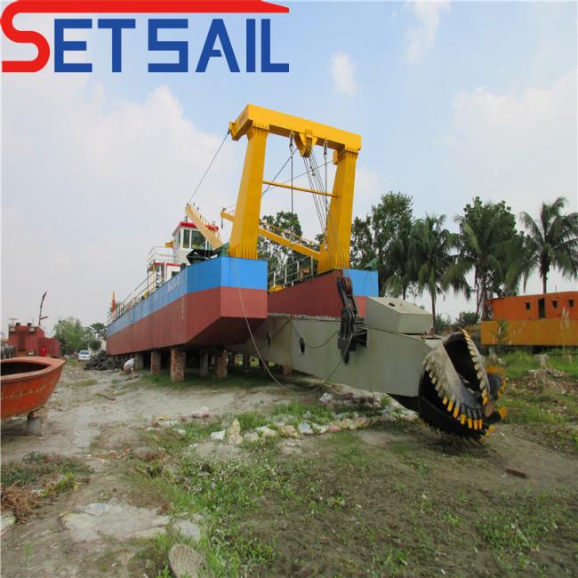 Cummins Engine Hydraulic Sand Dredger with Cutter Suction Head