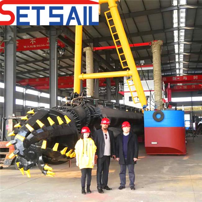 China Low Price Cutter Suction River Sand Dredger