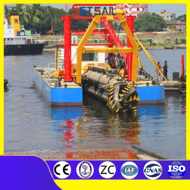 Diesel Set Sail Hydraulic Cutter Suction Dredger Sand Mining Equipment