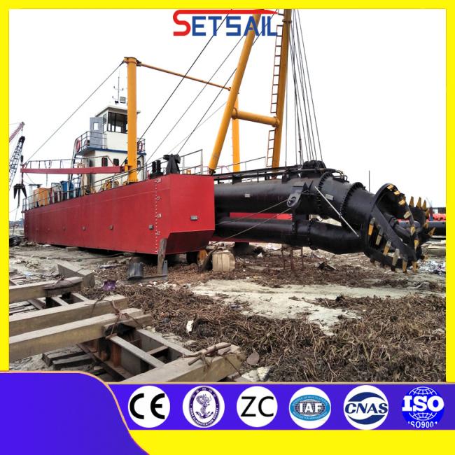 Amphibious Diesel Engine Cutter Suction Dredger