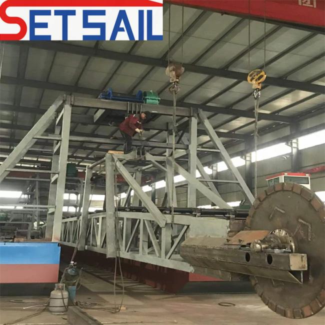 Bucket Chain Mining Dredger for Gold and Diamond with Agitation Chute