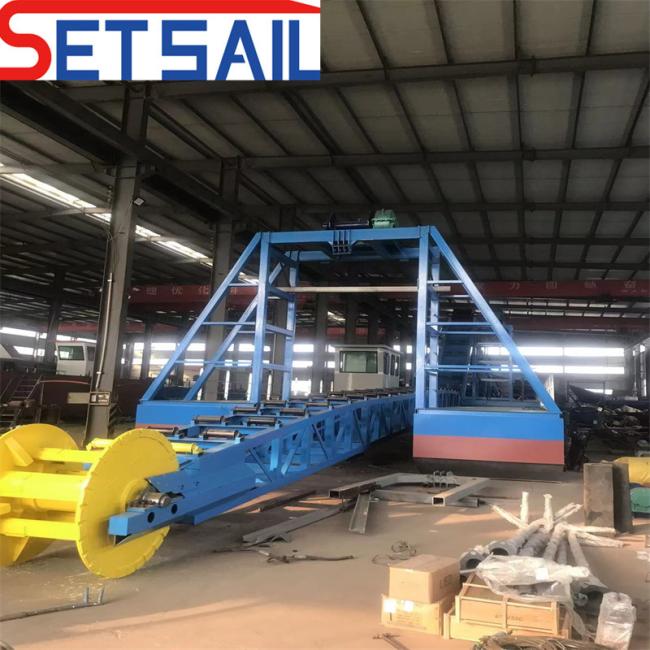 Bucket Wheel Sand Gold Mining Dredger for Sale