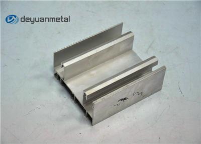 China Perfil de aluminio de la protuberancia del grueso 1.6m m, protuberancias del marco de ventana de aluminio en venta