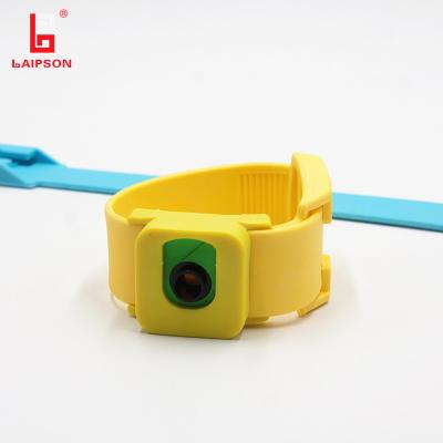 China Cattle RFID Cable Tie ,  Identification Ring For Distinguishing Diseases And Management for sale