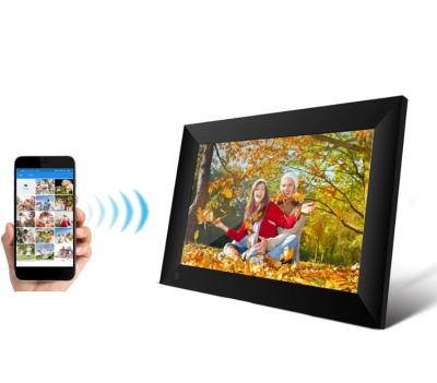 Cina Vphoto APP schermo LCD a LED touchscreen da 10,1 pollici WIFI fotorame digitale fotorame video cloud display a loop per la pubblicità NFT in vendita