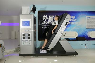 China Ningún dispositivo espinal de la descompresión del estiramiento del dolor para la imitación del dolor de espalda ingrávida en venta