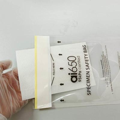 China 150x240mm PE 95kPa Biohazard Waste Disposal Bags Zipper Top for sale