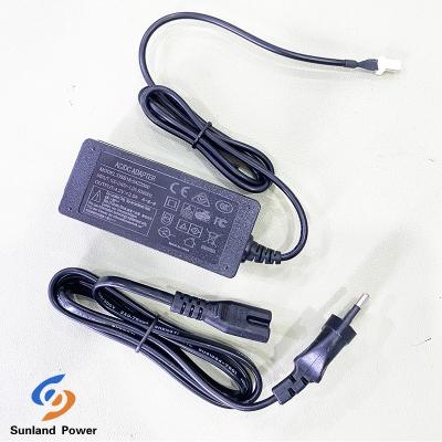 China Fast Charge 4.2V 2A Lithium Ion Battery Desktop Charger Pass CE Certificate for sale