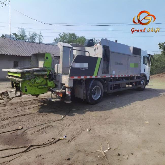 Zoomlion Concrete Pump Truck rear view