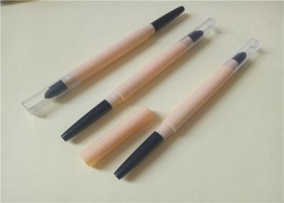 China Material de empaquetado del ABS del maquillaje del lápiz impermeable del labio capa ULTRAVIOLETA de 11 * de 141.7m m en venta