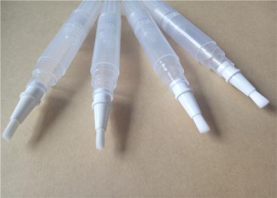 China Uso fácil del tubo del lápiz del lustre del labio del maquillaje de la belleza con el diseño 121,9 * 15m m del logotipo en venta