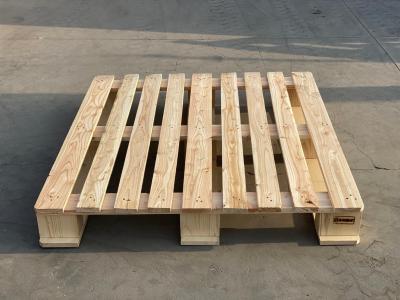 China Paleta de madera fumigada duradera Paleta estándar Euro Epal de cuatro vías en venta