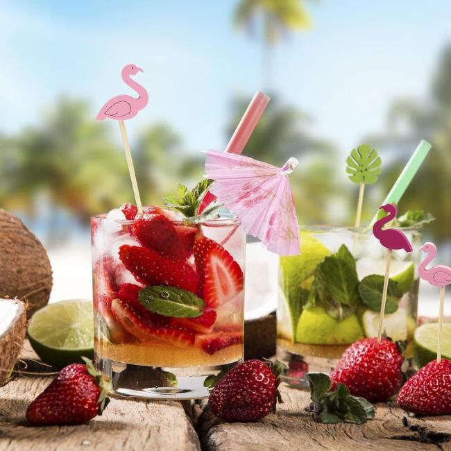 Hot New Products China Suppliers Disposable Decoration Party Natural Bamboo Stick Fruit Skewers with Cartoon Pattern