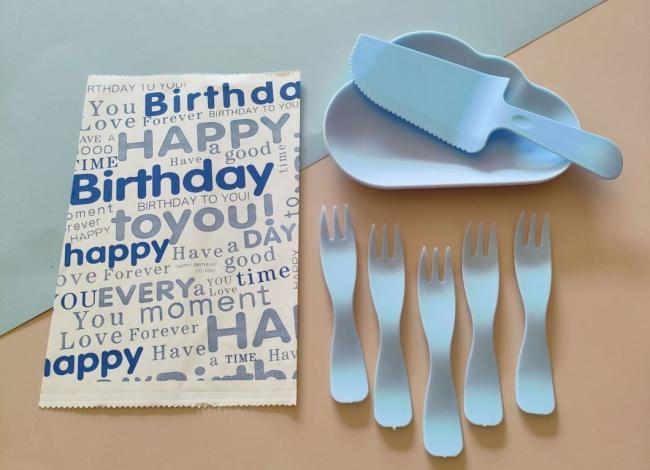 Birthday Cake Knife and Fork Set Plastic Disposable Knife Fork Plate Suitwater Cloud Shape Plate Cake Cutlery Suit