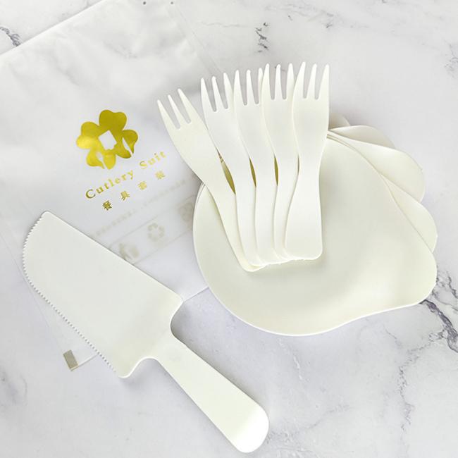 Party Used Cake Cutlery Plates Disposable Cutlery Set Food Grade Drip Tray Paper Plate Birthday Cake Cutlery Suit