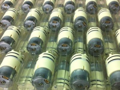China Mini bomba de aire de DC del motor sin cepillo para el CE ROHS del bajo consumo de energía de la bomba de la jeringuilla en venta