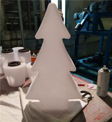 China Waterproof Christmas Tree Shape Outdoor Lampshade Cover Fade Resistant en venta