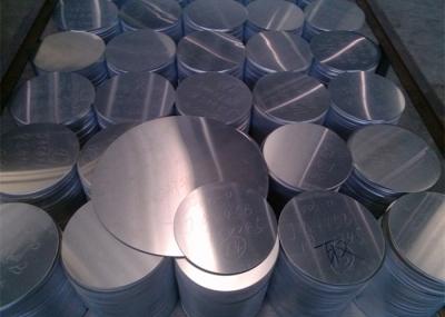 Chine 1070 cercles en aluminium profondément tracés de disques d'alliage pour l'éclairage industriel à vendre