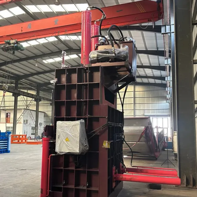 200 Ton Full Steel Plate Vertical Baling Press for Scrap Metal Recycling