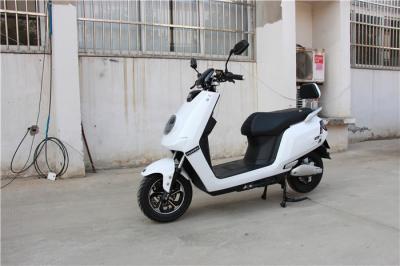 Chine Scooter électrique de route de C.C 1600W, scooter électrique juridique de route pour le   d'adultes à vendre