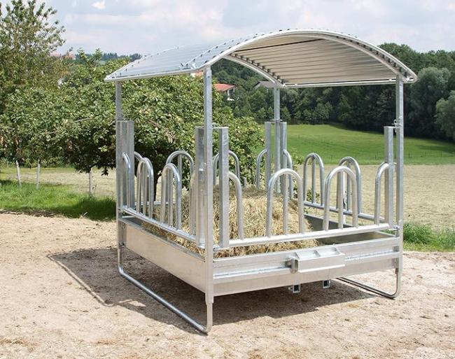 Customized square hay feeder for cattle and horses with protective roof