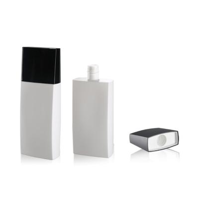 China crema rectangular blanca de la protección solar de 100ml PE Matte Empty Plastic Bottle For en venta