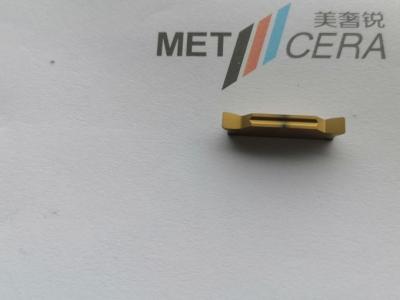 中国 挿入物/CNCの旋盤機械に溝を作る金色の半径は高い硬度を挿入します 販売のため