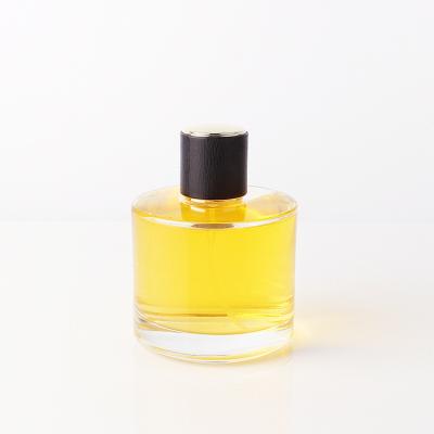 China parfüm-Sprühflasche-Kosmetik-Vorflaschenglas-Parfümflasche 50ml 100ml zylinderförmige transparente Glas zu verkaufen
